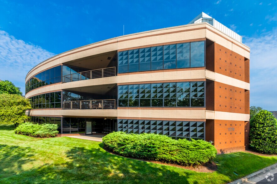 11750 Beltsville Dr, Beltsville, MD à louer - Photo principale - Image 1 de 9