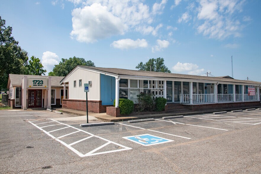 1723-1755 Main St, Southaven, MS à vendre - Photo du bâtiment - Image 2 de 17