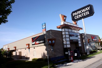 Plus de détails pour 260 E University Pky, Orem, UT - Vente au détail à louer