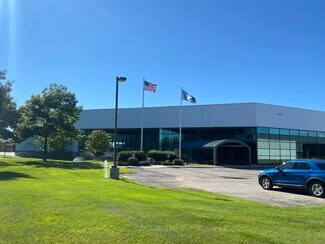 Plus de détails pour 100 Harbor Dr, Charlevoix, MI - Industriel à vendre