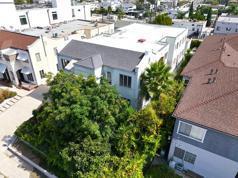 328 N Mariposa Ave, Los Angeles, CA for sale - Building Photo - Image 3 of 7