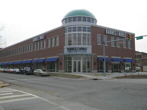 22 N 5th St, Terre Haute, IN à louer Photo intérieure- Image 1 de 6