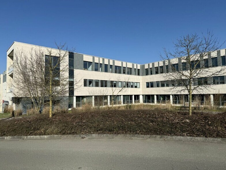 52 Avenue Francoise Giroud, Dijon à vendre - Photo du bâtiment - Image 3 de 10