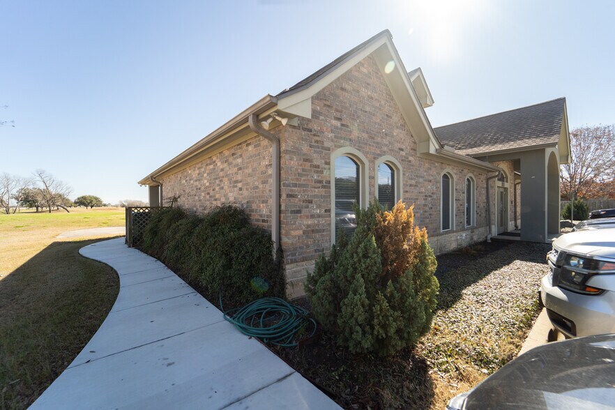 5103 E Airline Rd, Victoria, TX à louer - Photo du bâtiment - Image 3 de 24