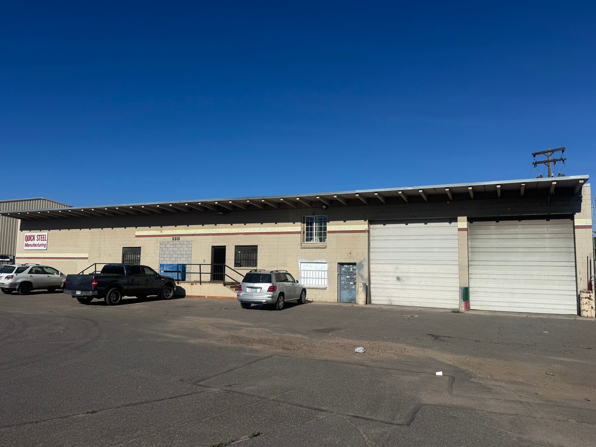 5315 Vasquez Blvd, Commerce City, CO for lease Building Photo- Image 1 of 6