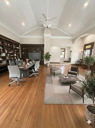 Plus de détails pour 475 College Hwy, Southwick, MA - Bureau à vendre