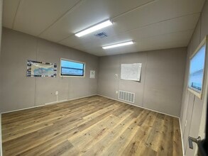 9149 US-69, Port Arthur, TX à louer Photo intérieure- Image 1 de 21