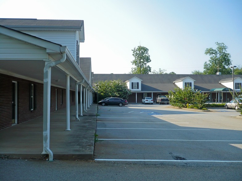 794 McDonough Rd, Jackson, GA for lease - Building Photo - Image 2 of 4