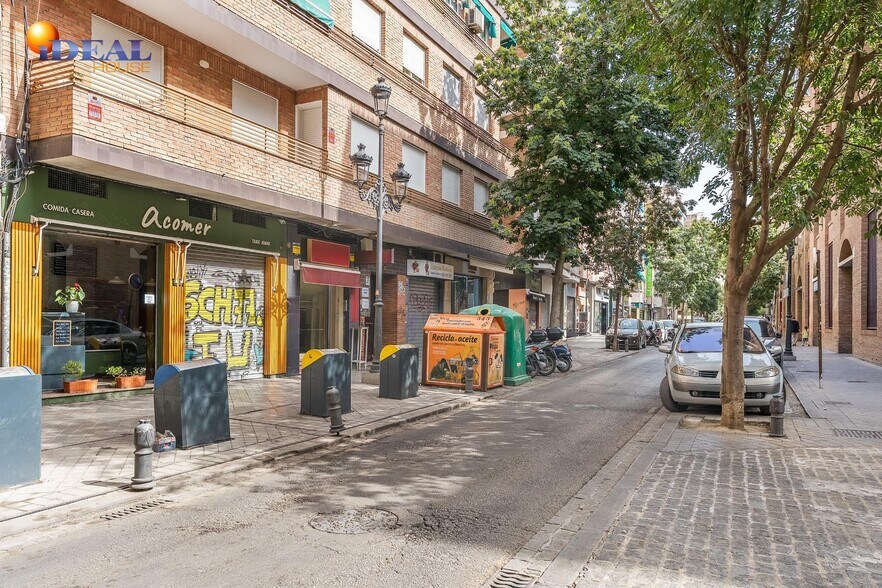 Retail in Granada, Granada for sale - Building Photo - Image 3 of 8