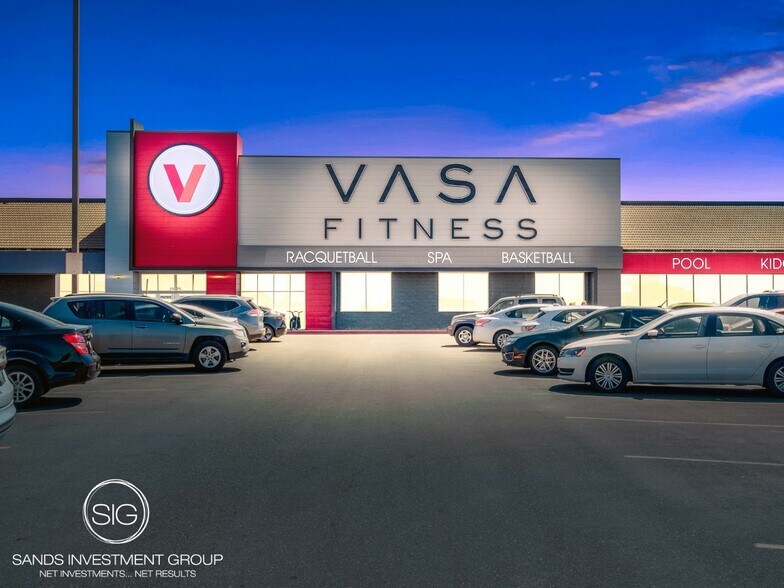 2076 N Main St, Layton, UT à vendre - Photo du bâtiment - Image 3 de 7