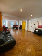 65 Rue De Turbigo, Paris for lease Interior Photo- Image 2 of 20