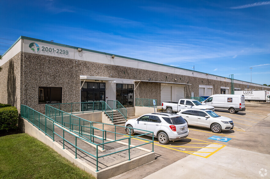 2001-2299 White St, Houston, TX for sale - Primary Photo - Image 1 of 1