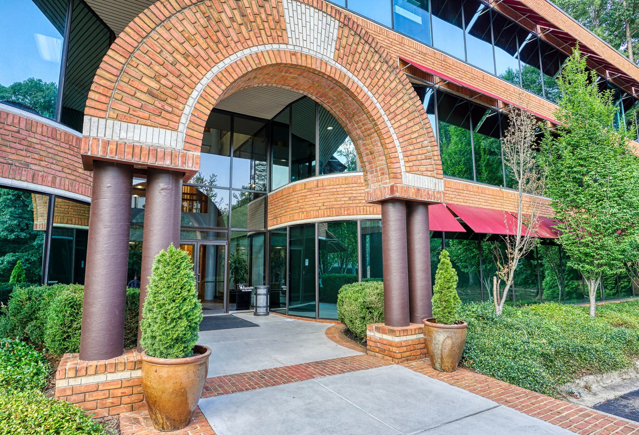 9755 Dogwood Rd, Roswell, GA à louer Photo intérieure- Image 1 de 6