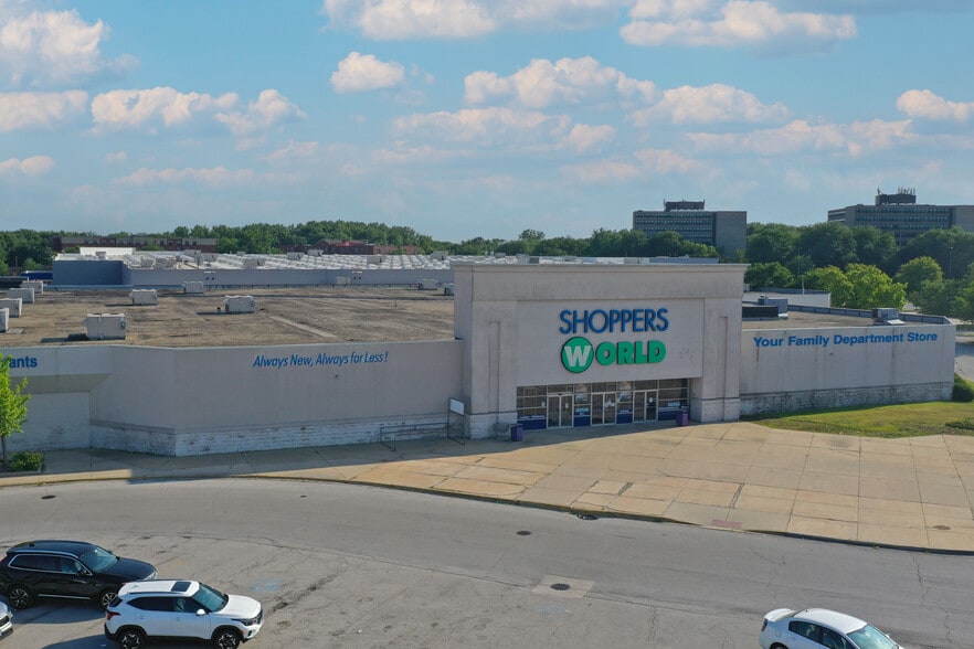 500 River Oaks West Rd, Calumet City, IL à louer - Photo du bâtiment - Image 2 de 10