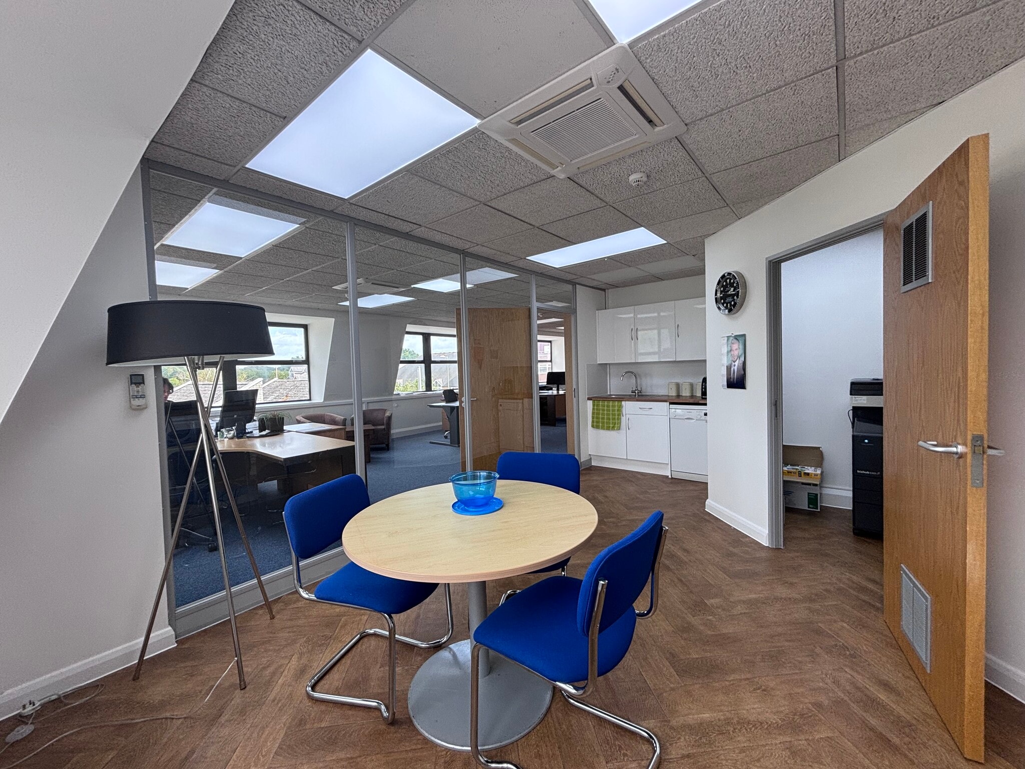 113 Winchester Rd, Eastleigh for lease Interior Photo- Image 1 of 5