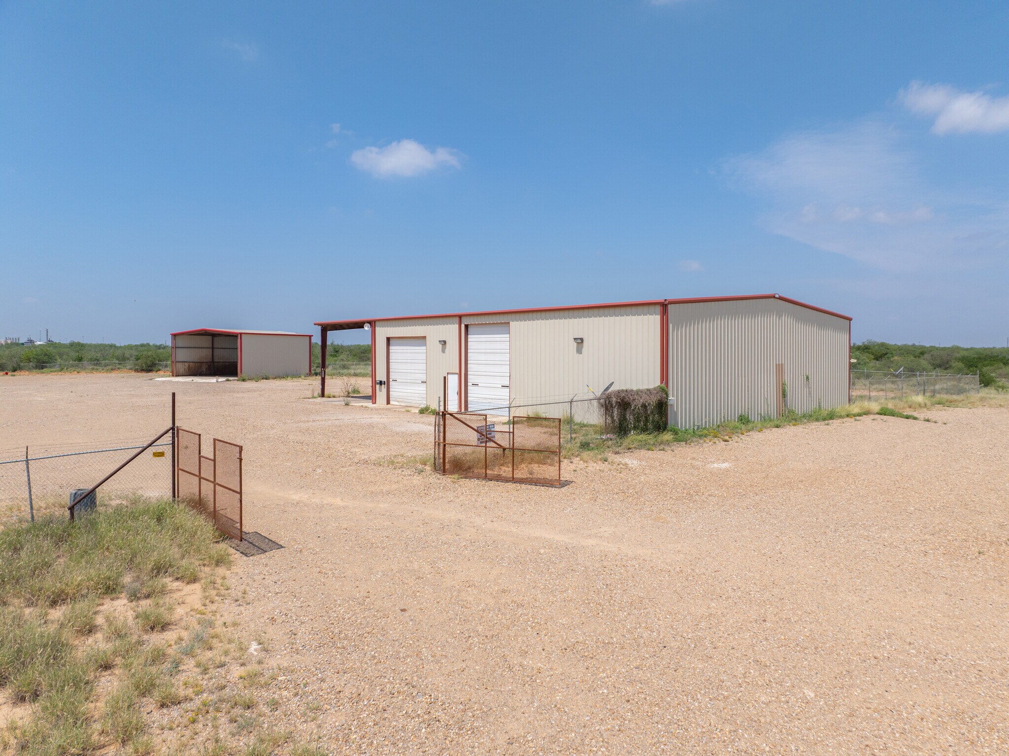 3661 Fm 468, Cotulla, TX à vendre Photo du bâtiment- Image 1 de 12