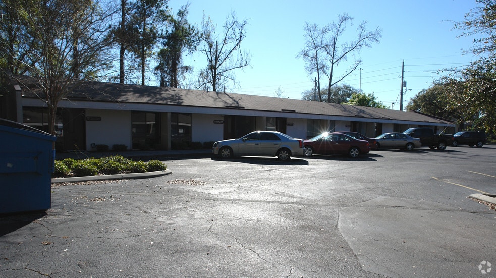 3063 Hartley Rd, Jacksonville, FL for lease - Building Photo - Image 2 of 6