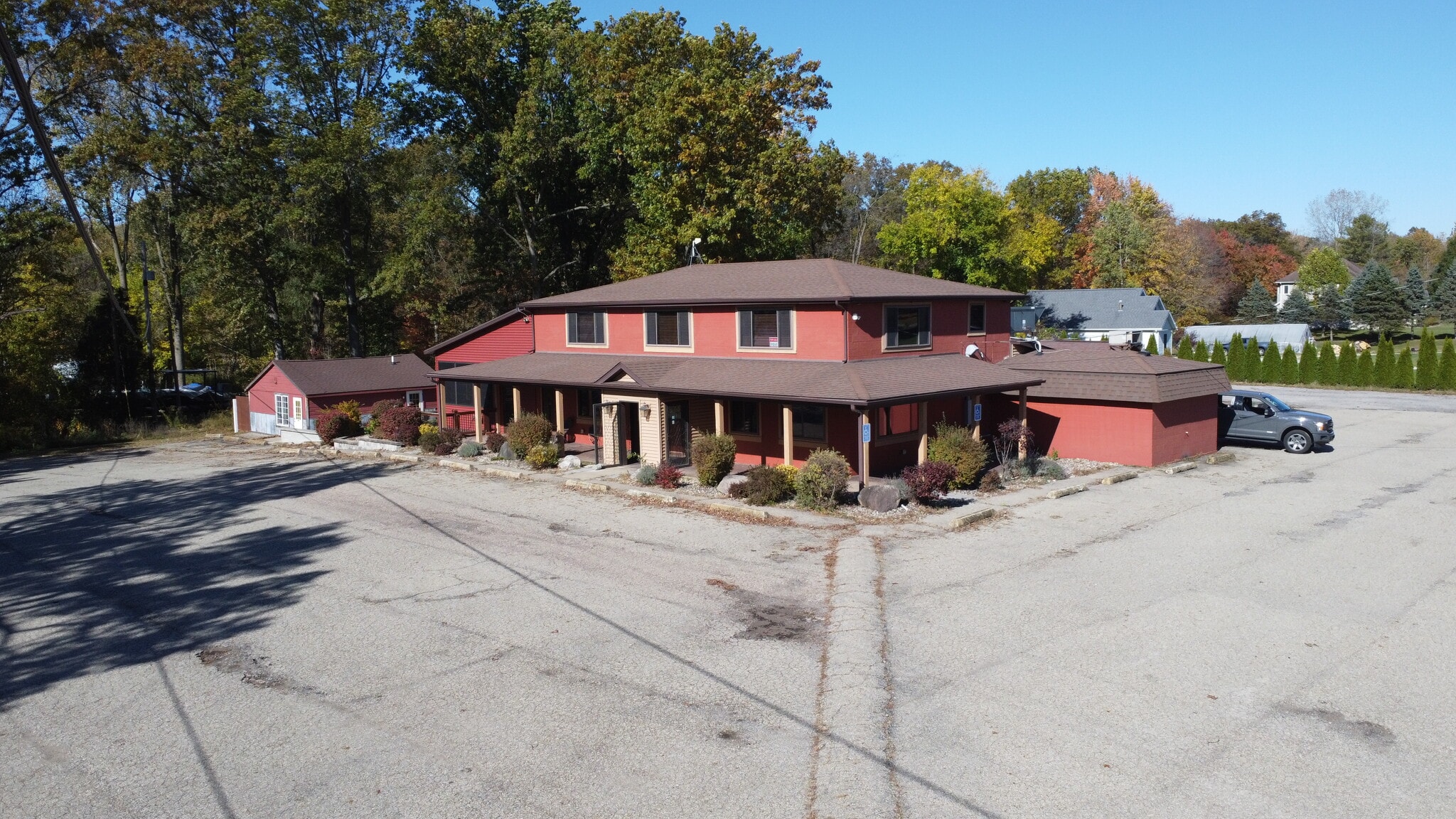 25020 May St, Edwardsburg, MI for sale Building Photo- Image 1 of 14