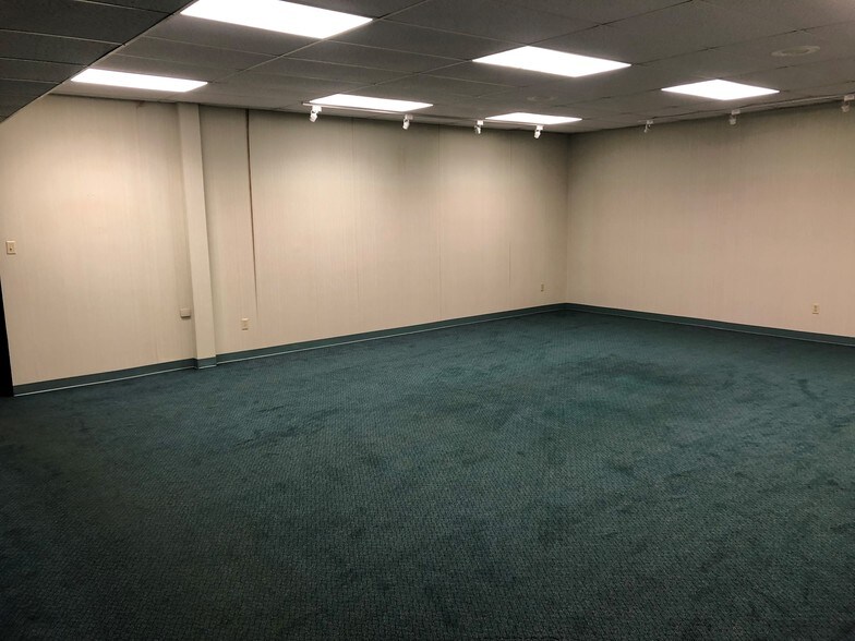 6000 Yorktown Blvd, Corpus Christi, TX à louer - Autre - Image 2 de 6