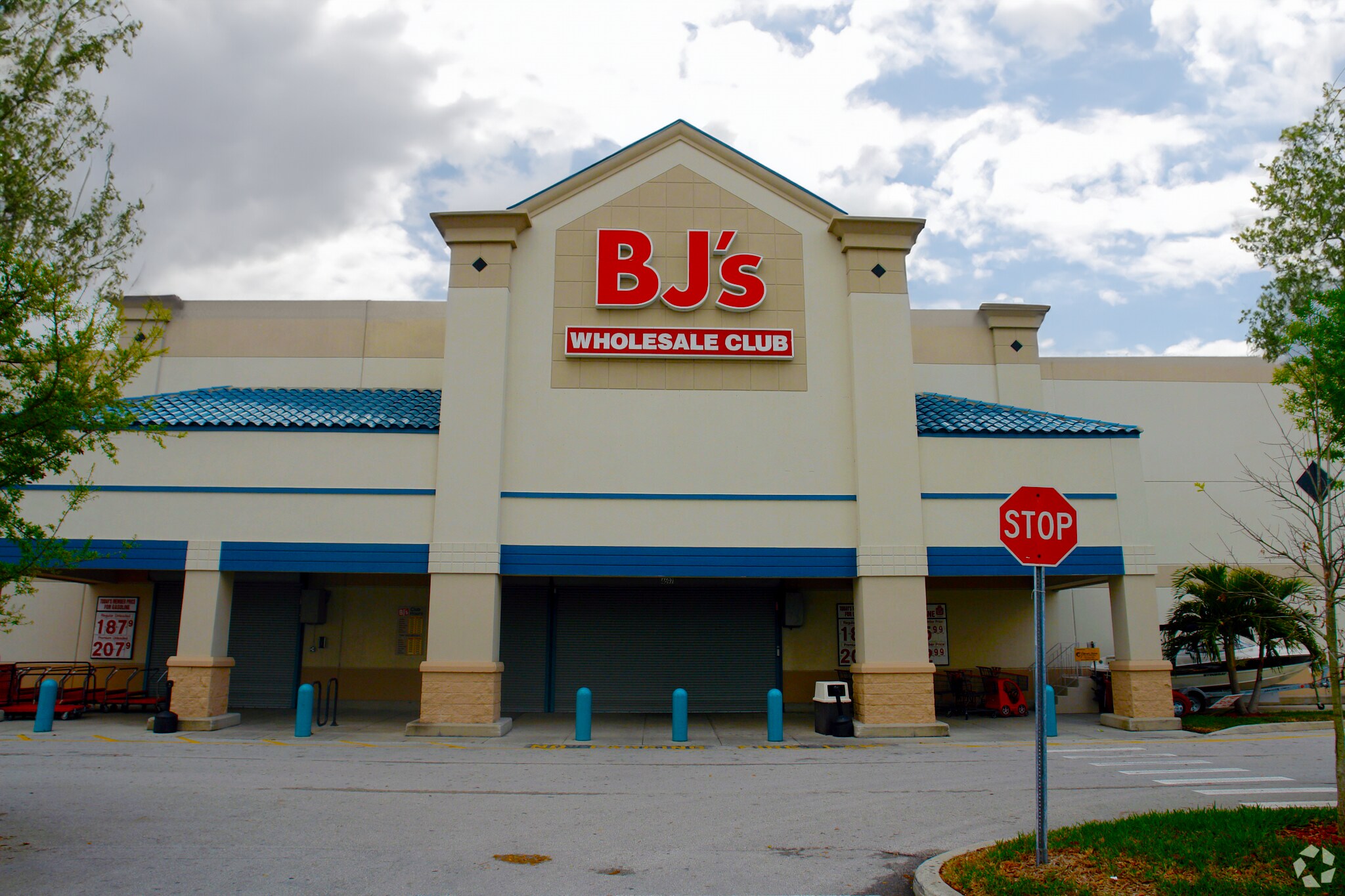 4403-4697 Millenia Plaza Way, Orlando, FL for lease Primary Photo- Image 1 of 13