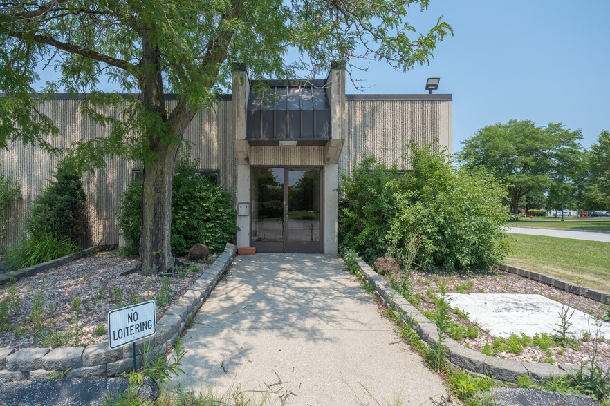 1005 175th St, Homewood, IL à vendre - Photo du bâtiment - Image 1 de 1