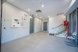 25 South Pde, Auburn à louer Photo intérieure- Image 2 de 2