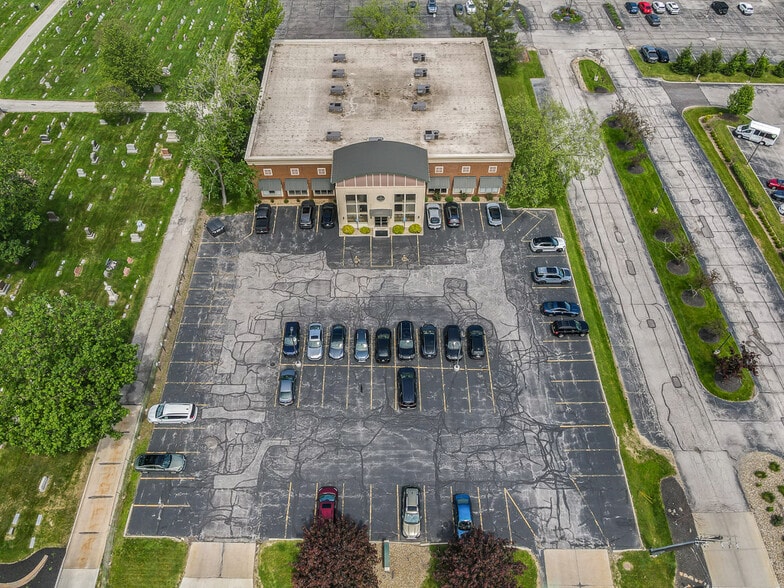 32875 Solon Rd, Solon, OH for lease - Building Photo - Image 2 of 58