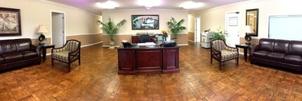 6706 N 9th Ave, Pensacola, FL for lease Interior Photo- Image 2 of 8