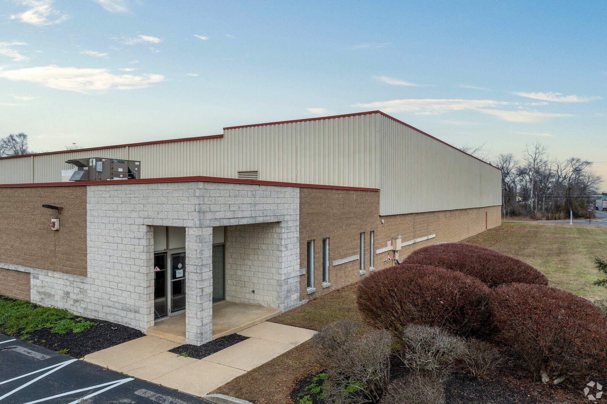 515 Heron Dr, Swedesboro, NJ à louer Photo principale- Image 1 de 15