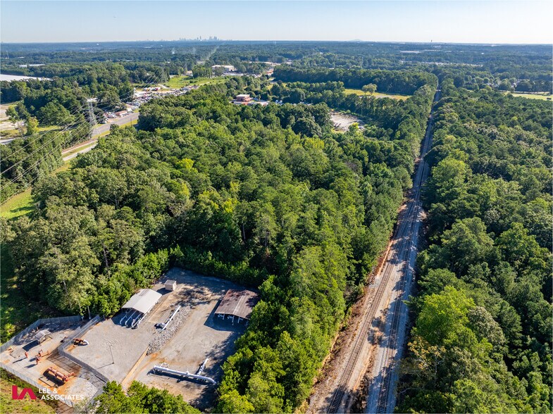 4390 Stacks Rd, Atlanta, GA à louer - Photo du bâtiment - Image 3 de 6