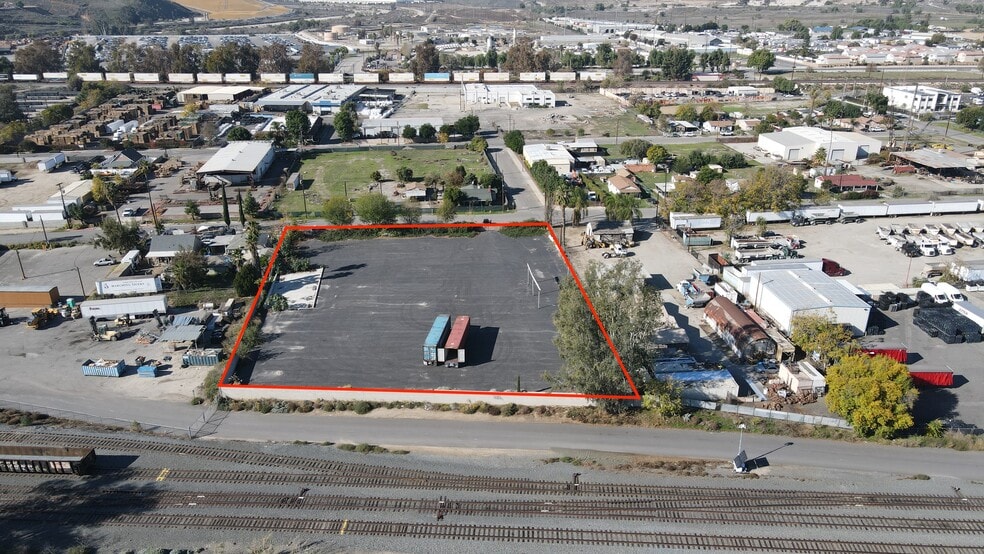 1200 Jefferson Ln, Colton, CA for sale - Building Photo - Image 2 of 6