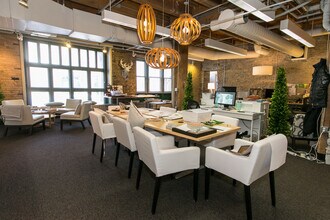 400 N 1st St, Minneapolis, MN à louer Photo du bâtiment- Image 1 de 22