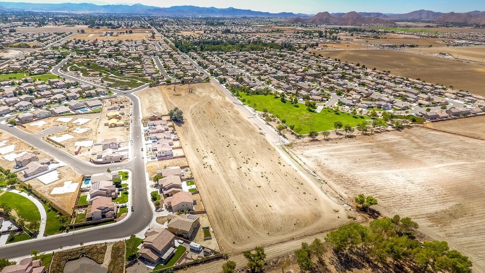 22740 Kirby St, San Jacinto, CA for sale - Primary Photo - Image 1 of 7