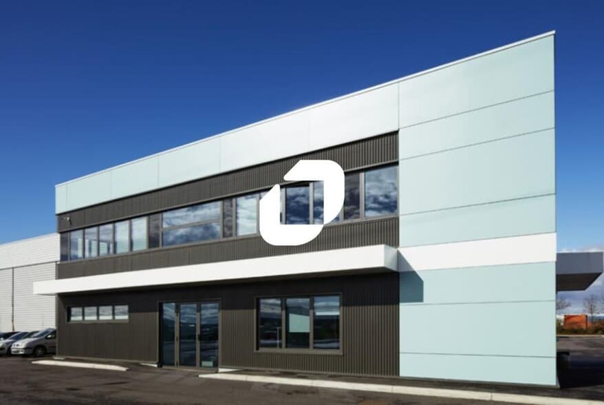 Industrial in Longvic for lease - Building Photo - Image 2 of 5