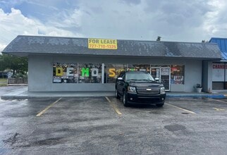 12691 Seminole Blvd, Largo, FL for lease Interior Photo- Image 2 of 2