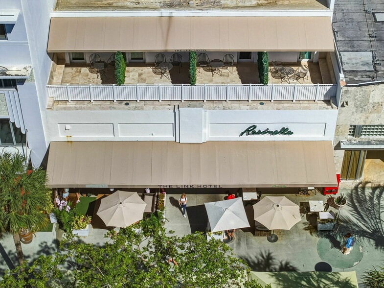 529-533 Lincoln Rd, Miami Beach, FL for sale - Building Photo - Image 3 of 36