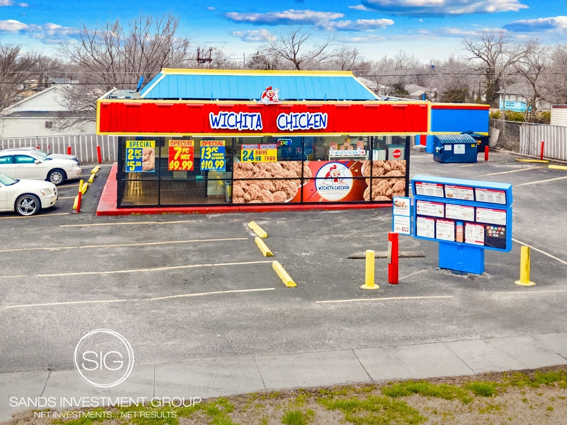 1305 N Hillside St, Wichita, KS for sale Building Photo- Image 1 of 1