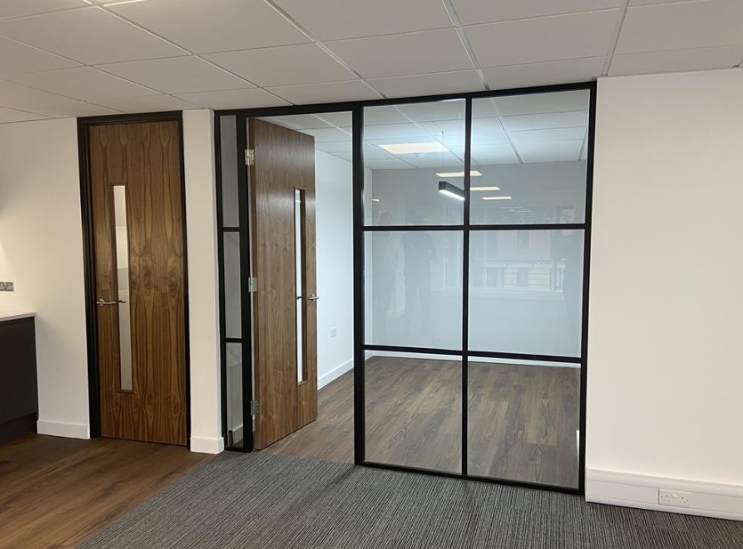 Maritime Walk, Southampton for lease Interior Photo- Image 1 of 5