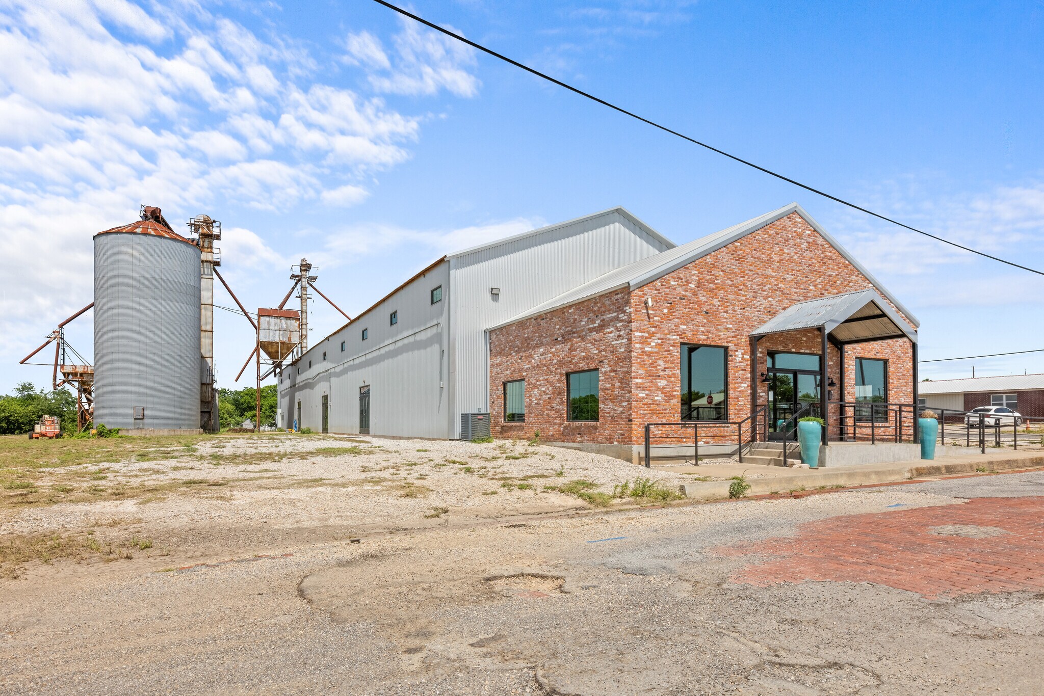 151 5th St st, Honey Grove, TX à vendre Photo principale- Image 1 de 45