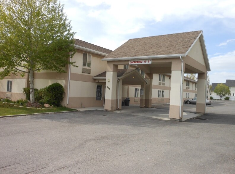 885 E 100 N, Nephi, UT à vendre - Photo du bâtiment - Image 1 de 1