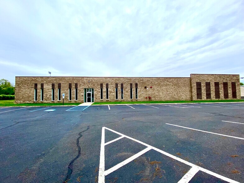 841 Bethel Ave, Pennsauken, NJ à louer - Photo du bâtiment - Image 2 de 5