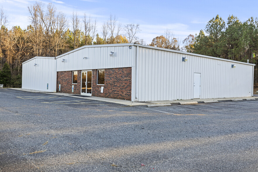 1163 Highway 274, Clover, SC à vendre - Photo principale - Image 1 de 24