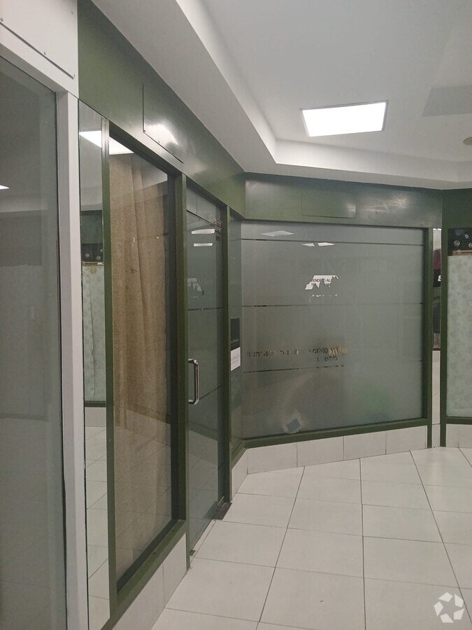 Calle de Juan Bravo, 6, Segovia, SEG 40001 - Unit Puerta 34, Esc. 1 -  - Interior Photo - Image 1 of 5