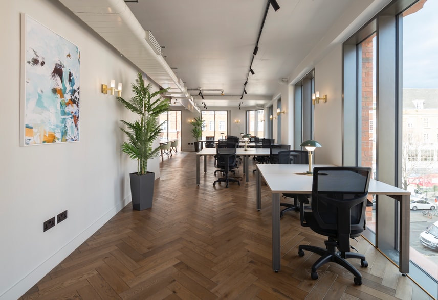 197 Kensington High St, London for lease - Interior Photo - Image 3 of 6