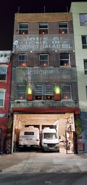 71 Montrose Ave, Brooklyn, NY à vendre - Photo du bâtiment - Image 2 de 38