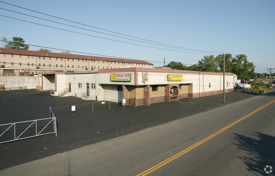 237 Ledyard St, Hartford, CT à louer - Photo du bâtiment - Image 2 de 14