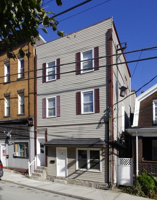 Plus de détails pour 305 Bessemer Ave, East Pittsburgh, PA - Multi-résidentiel à vendre