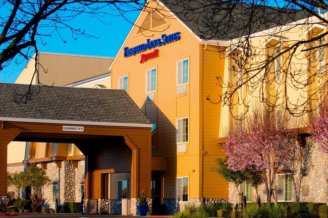Plus de détails pour 3800 Broadway Highway 29, American Canyon, CA - Services hôteliers à vendre