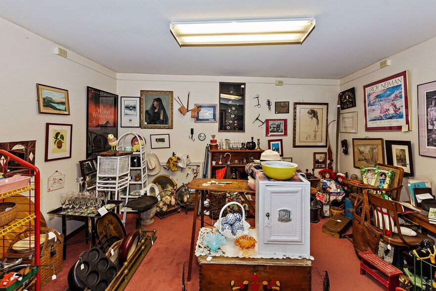 109 Main St, Putnam, CT à vendre - Photo intérieure - Image 3 de 48