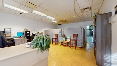 1875-1905 Boul Lionel-Bertrand, Boisbriand, QC for lease Interior Photo- Image 1 of 6